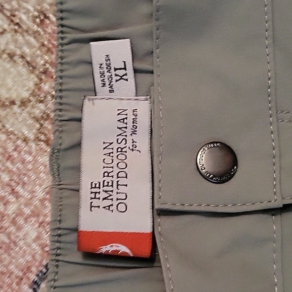 The American Outdoors for Women Green Elastic Waist SPF 30 Shorts Hiking Size XL - Picture 3 of 13